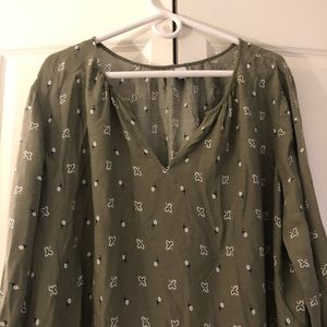 Old Navy long sleeve blouse